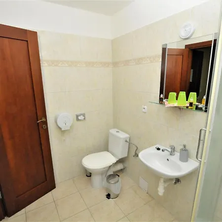 Reštaurácia Na Mlyne