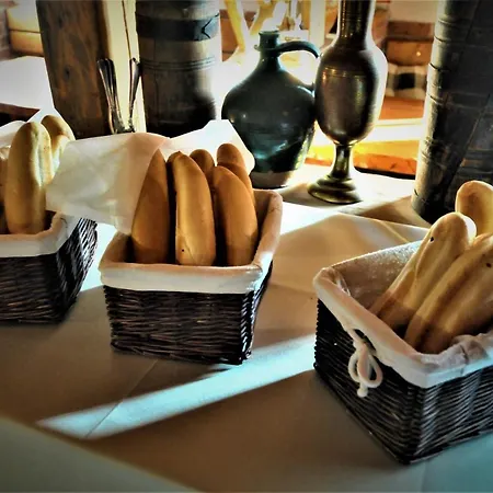 Restauracia Na Mlyne Penzión pre hostí Stara Tura