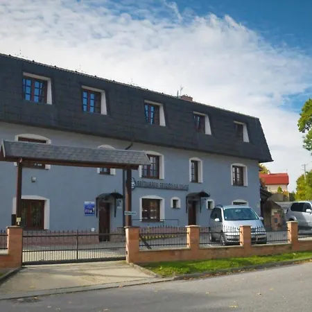 Gasthof Restauracia Na Mlyne